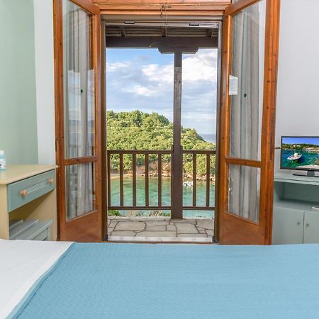 Studios Avra Agios Georgios  Bagian luar foto