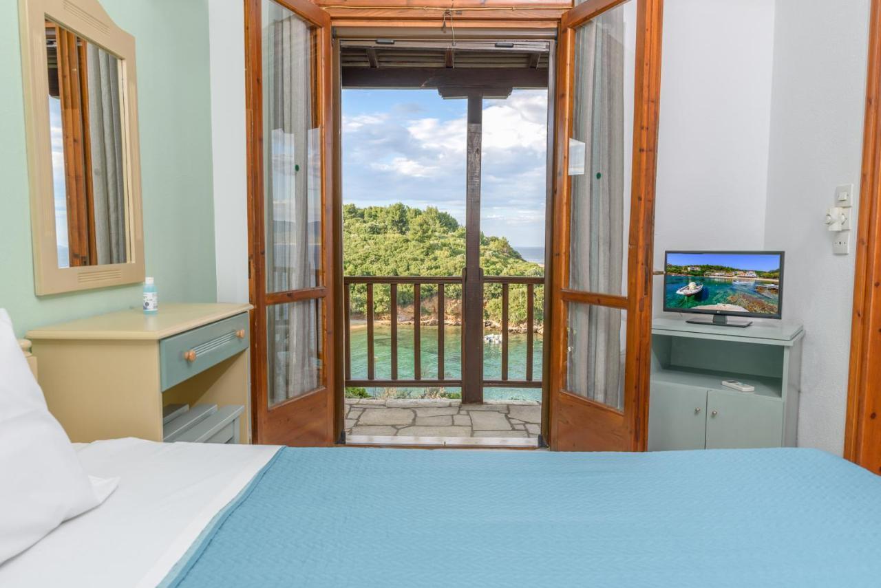 Studios Avra Agios Georgios  Bagian luar foto