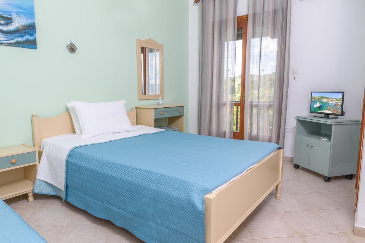Studios Avra Agios Georgios  Bagian luar foto