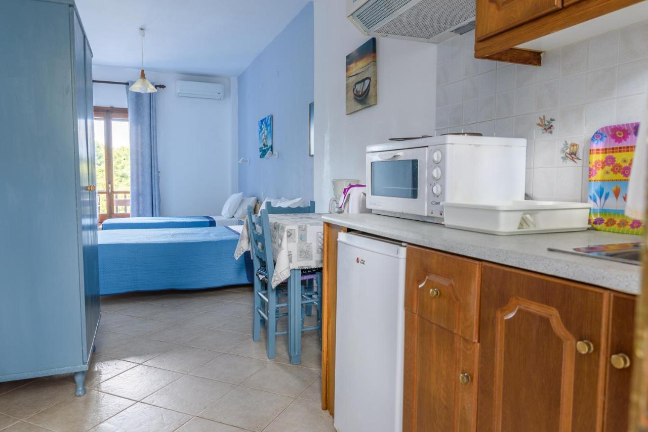 Studios Avra Agios Georgios  Bagian luar foto