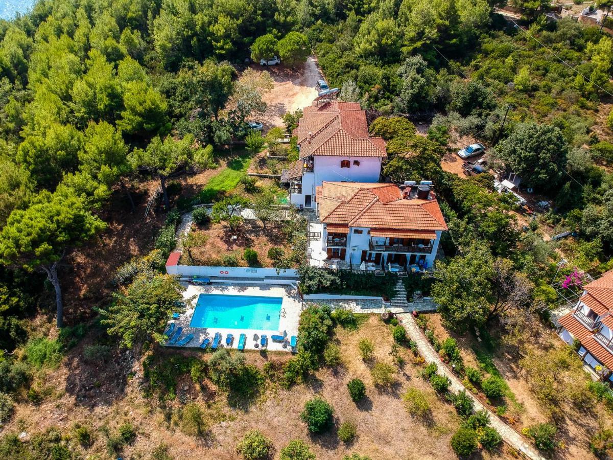 Studios Avra Agios Georgios  Bagian luar foto
