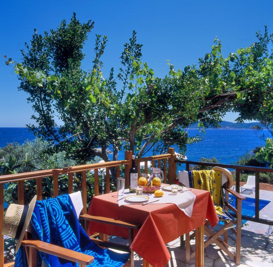 Studios Avra Agios Georgios  Bagian luar foto