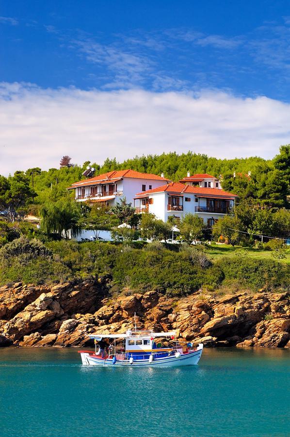 Studios Avra Agios Georgios  Bagian luar foto