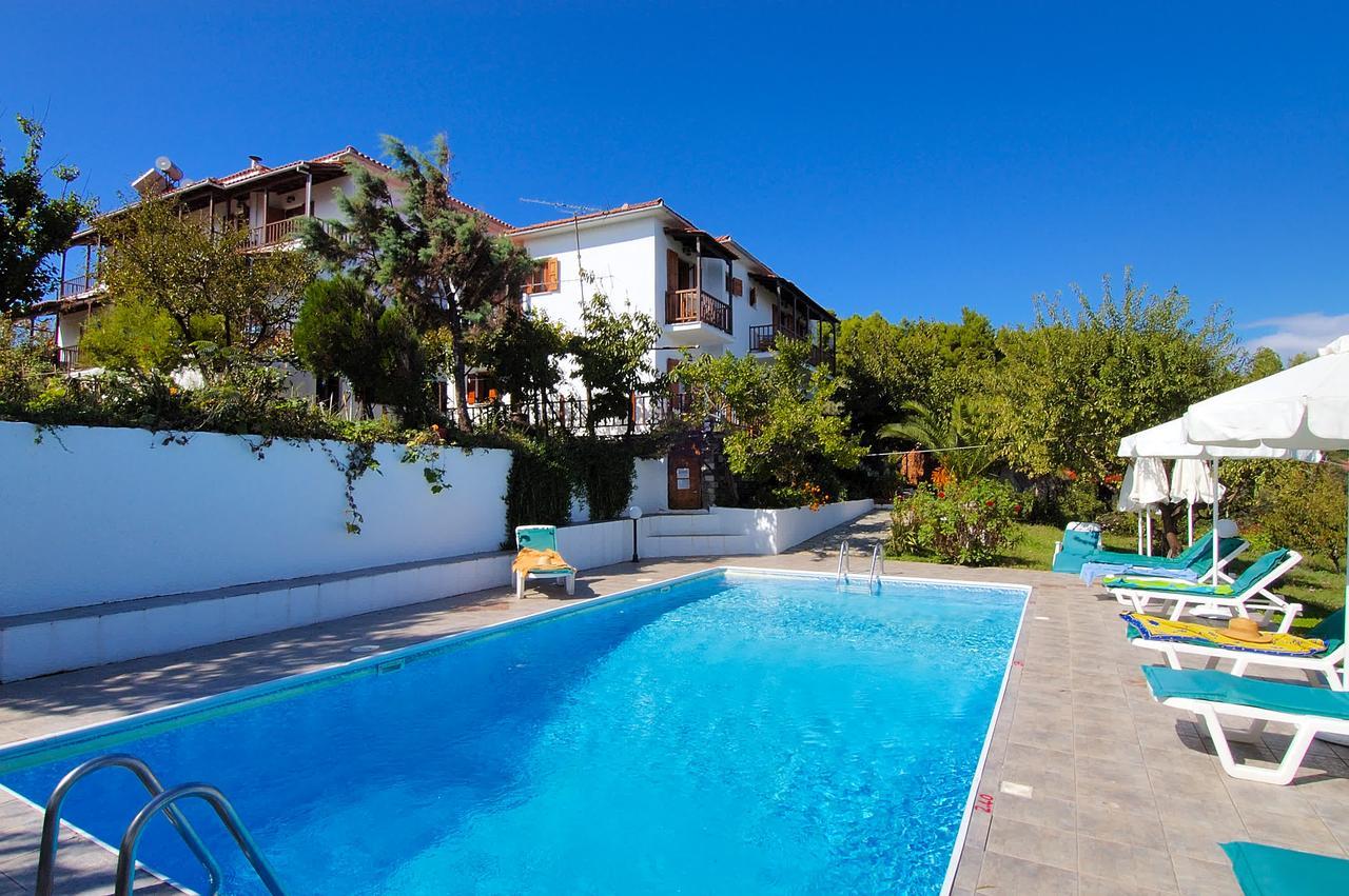 Studios Avra Agios Georgios  Bagian luar foto