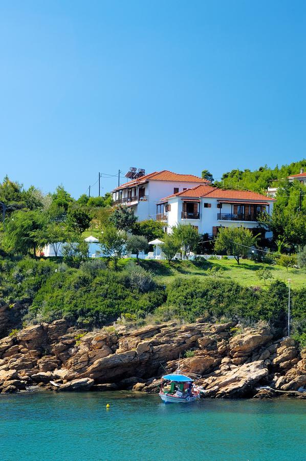 Studios Avra Agios Georgios  Bagian luar foto