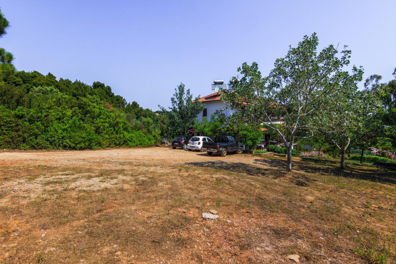 Studios Avra Agios Georgios  Bagian luar foto