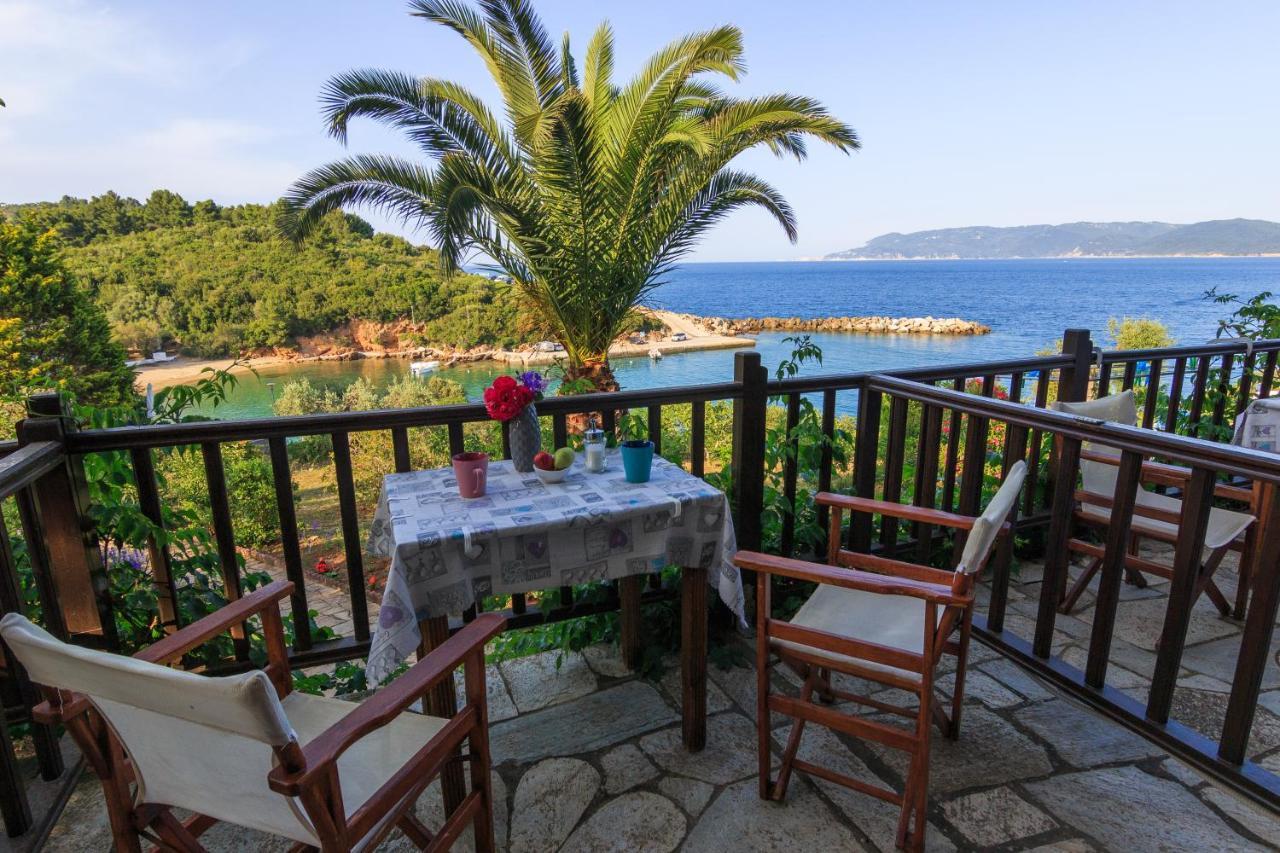 Studios Avra Agios Georgios  Bagian luar foto