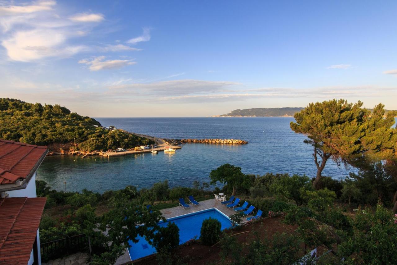 Studios Avra Agios Georgios  Bagian luar foto
